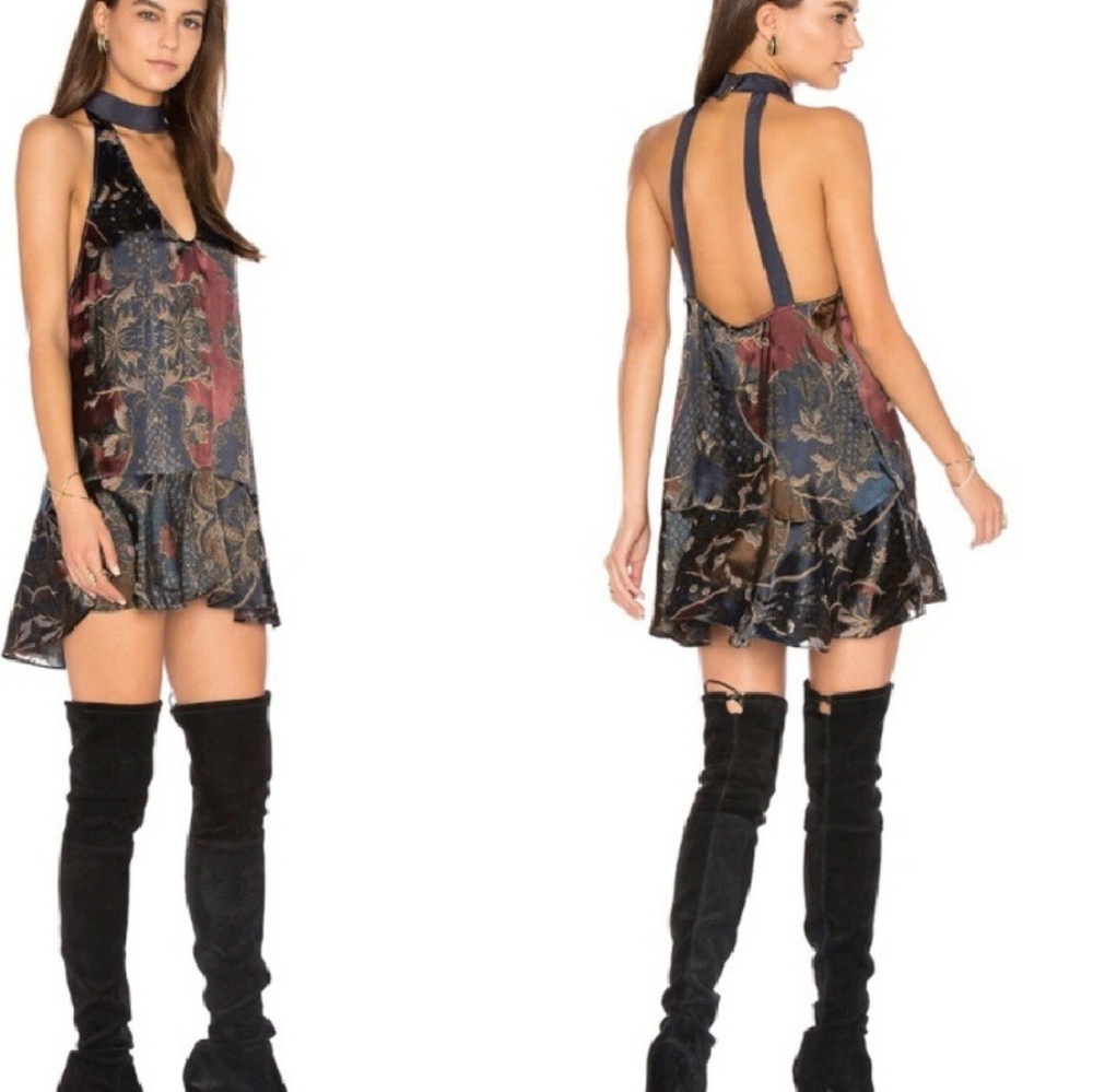 🤸‍♀️🍃STUNNING,TIMELESS🍃Free People🍃Med🍃Tunic